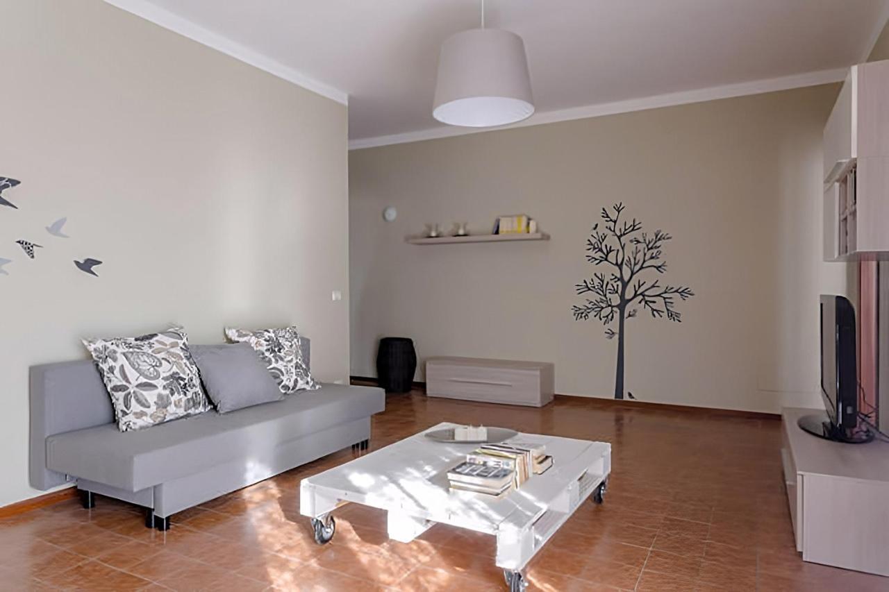 Natural Chic - Close To City Center And Beach - Parking Desenzano del Garda Kültér fotó